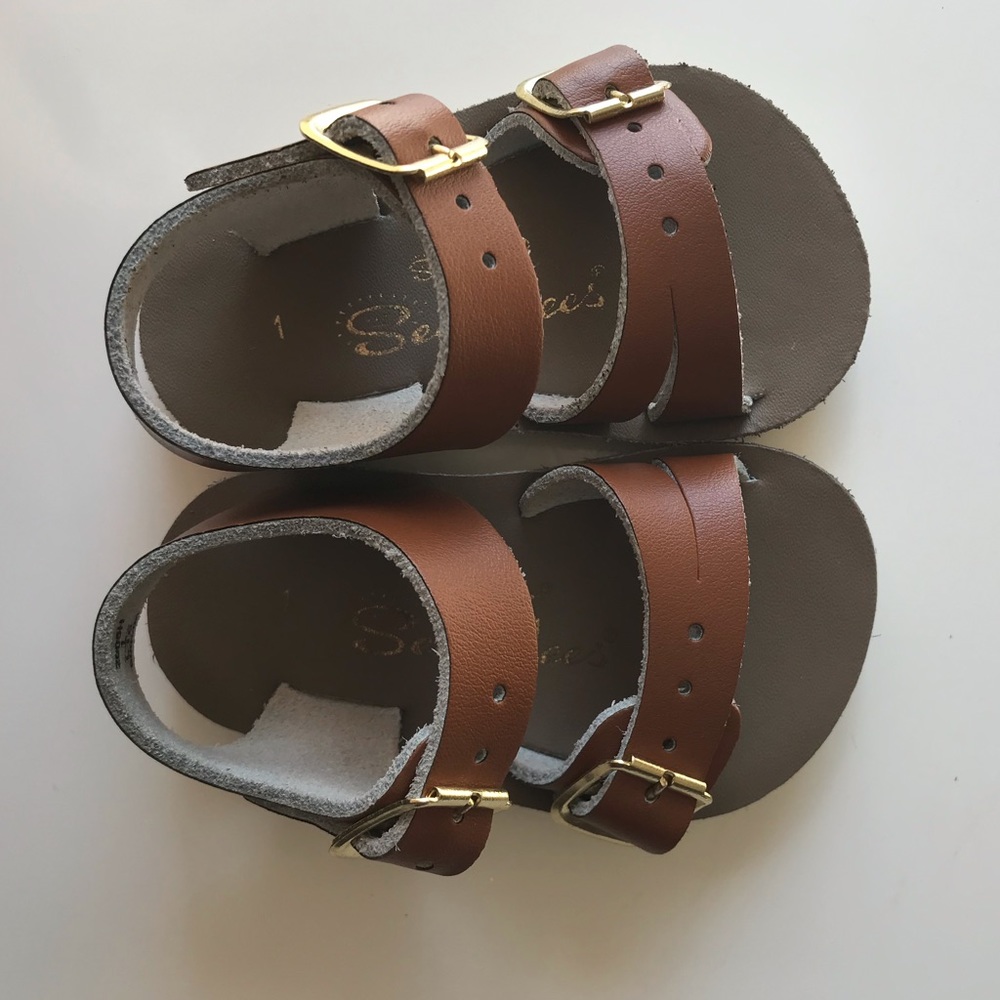 Salt Water Sun Sans Sandals by Hoy